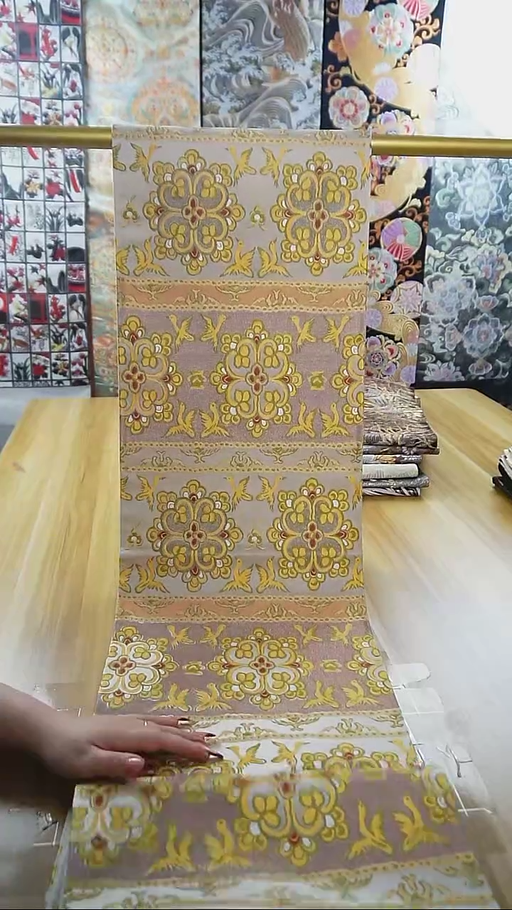 【闪购商品】织绣织锦135六通细密织宝相花