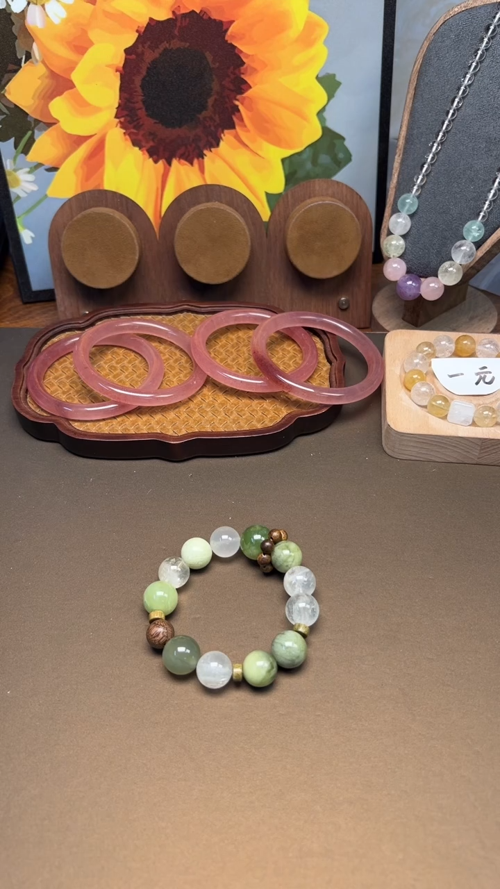 未镶嵌手链水晶1