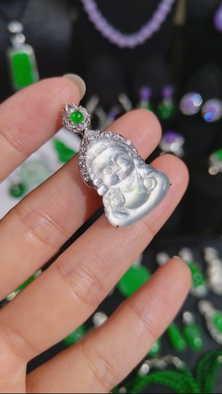 吊坠(不含链)18K金镶嵌翡翠宝宝佛