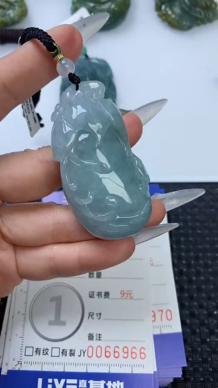 【闪购商品】翡翠颈饰未镶嵌11111111111111111