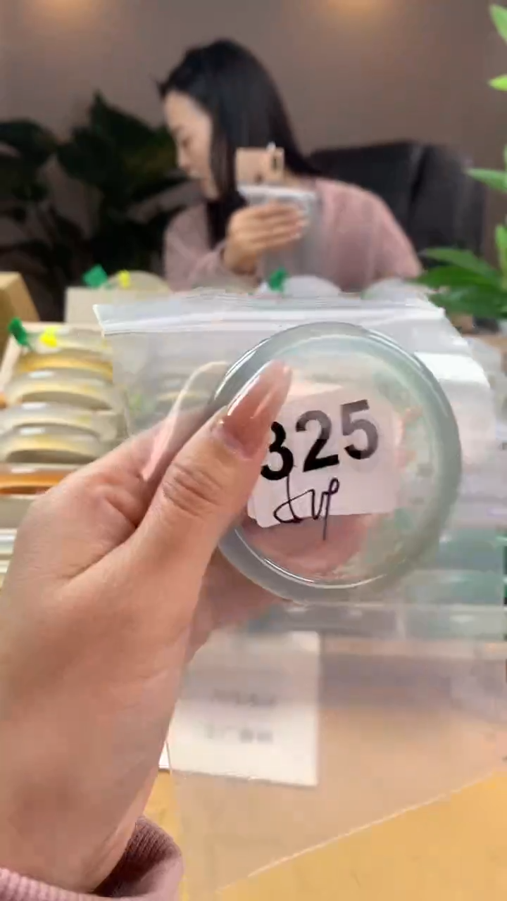 【闪购商品】玛瑙/玉髓手镯未镶嵌325