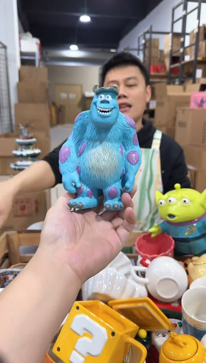 瓷片苏利文摆件 