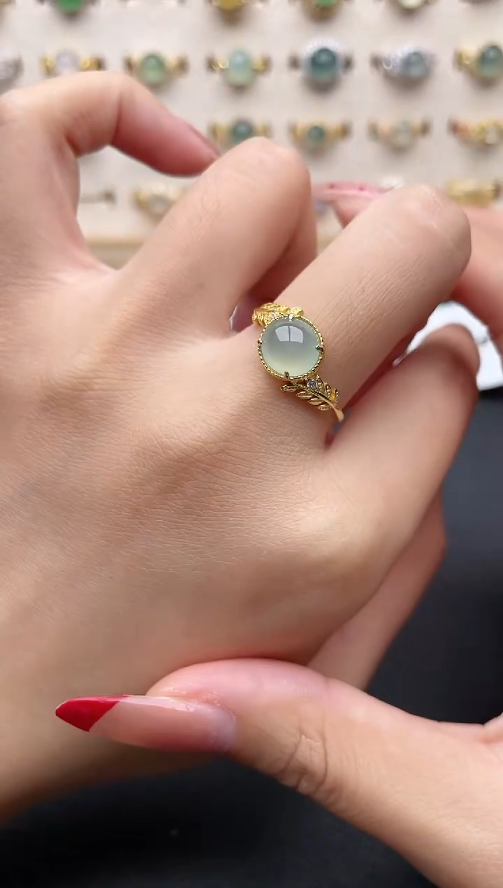 【闪购商品】翡翠戒指银S925镶嵌一物一证一礼盒