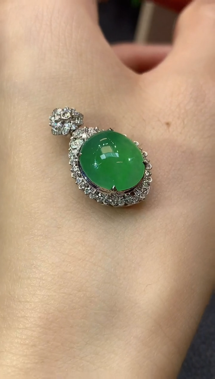 吊坠(不含链)18K金镶嵌翡翠A28