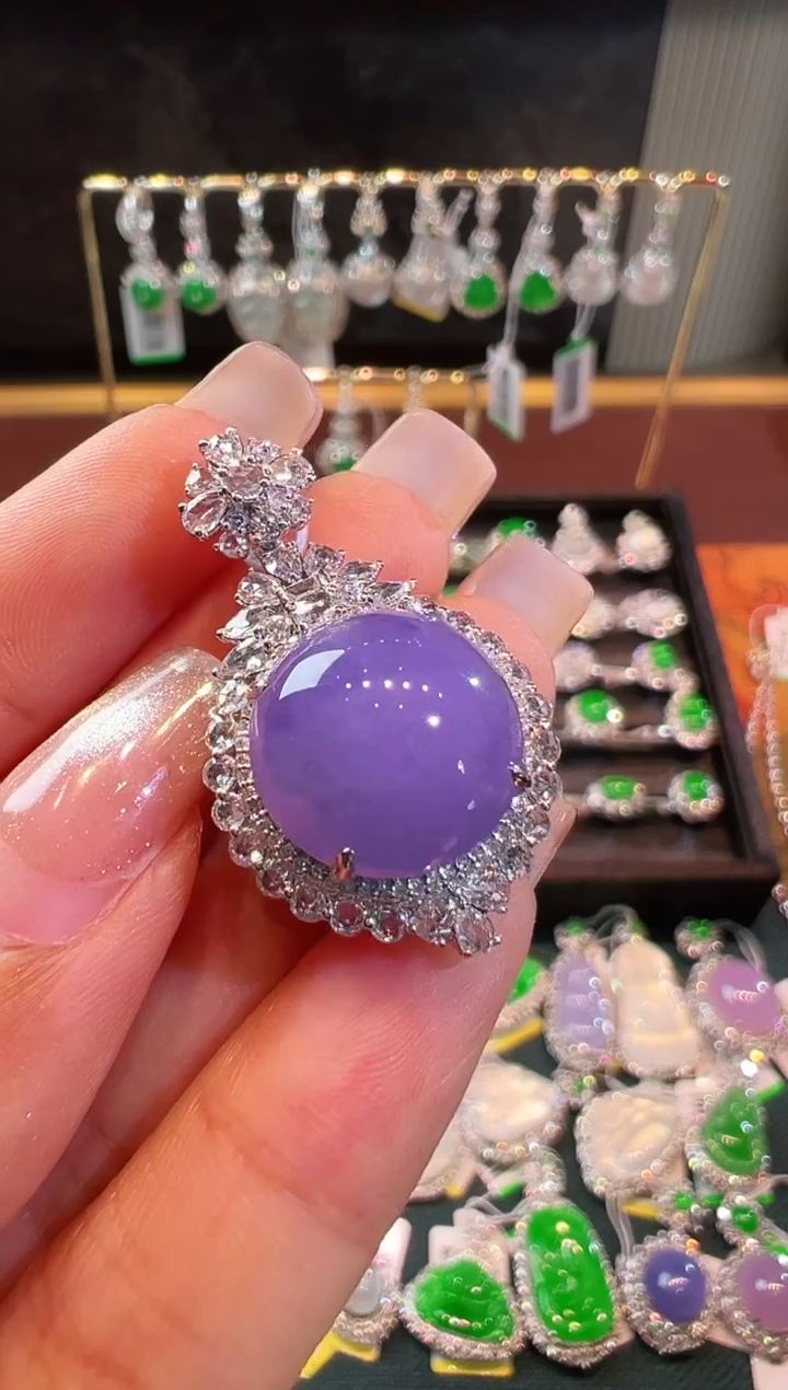 翡翠18K金镶嵌吊坠(不含链)翡翠