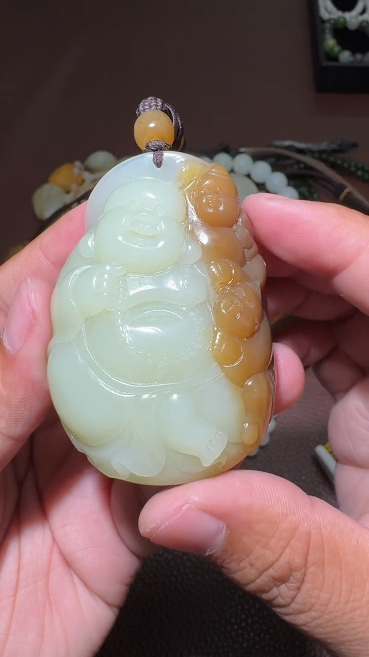 未镶嵌和田玉挂件和田玉