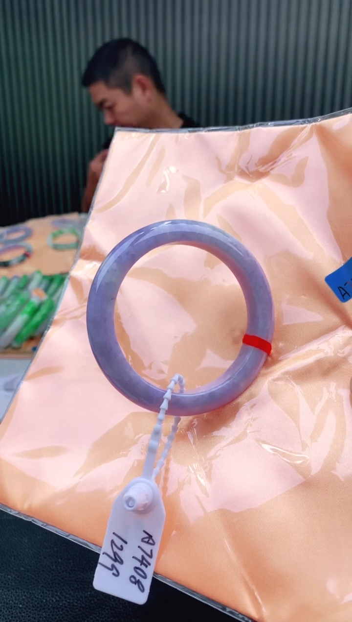 未镶嵌手镯翡翠57