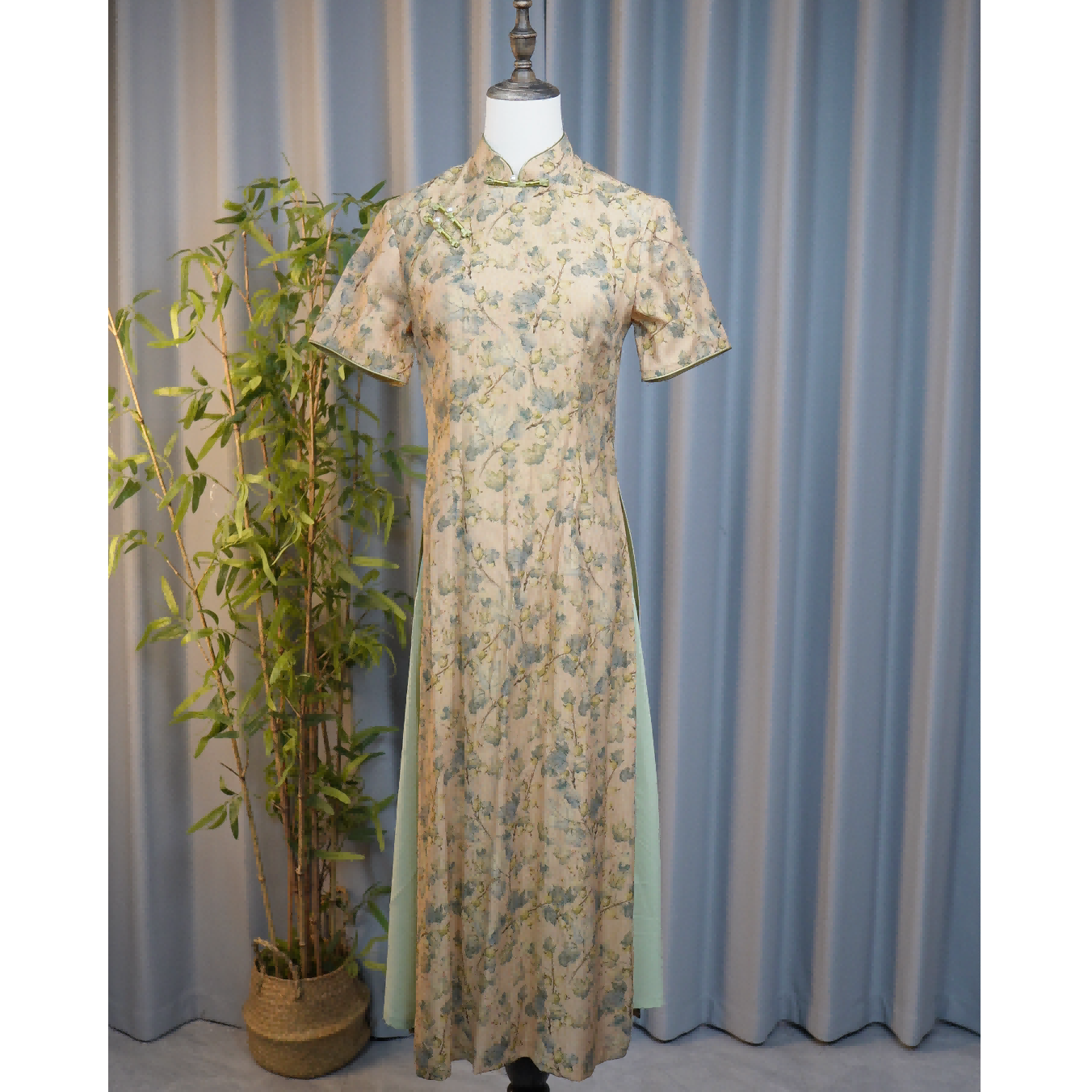 烟阙 碎花显瘦气质日常中式旗袍