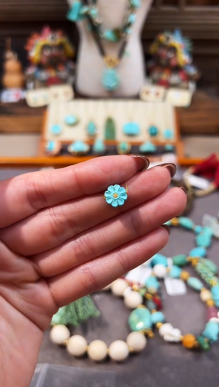 未镶嵌绿松石配饰小雏菊