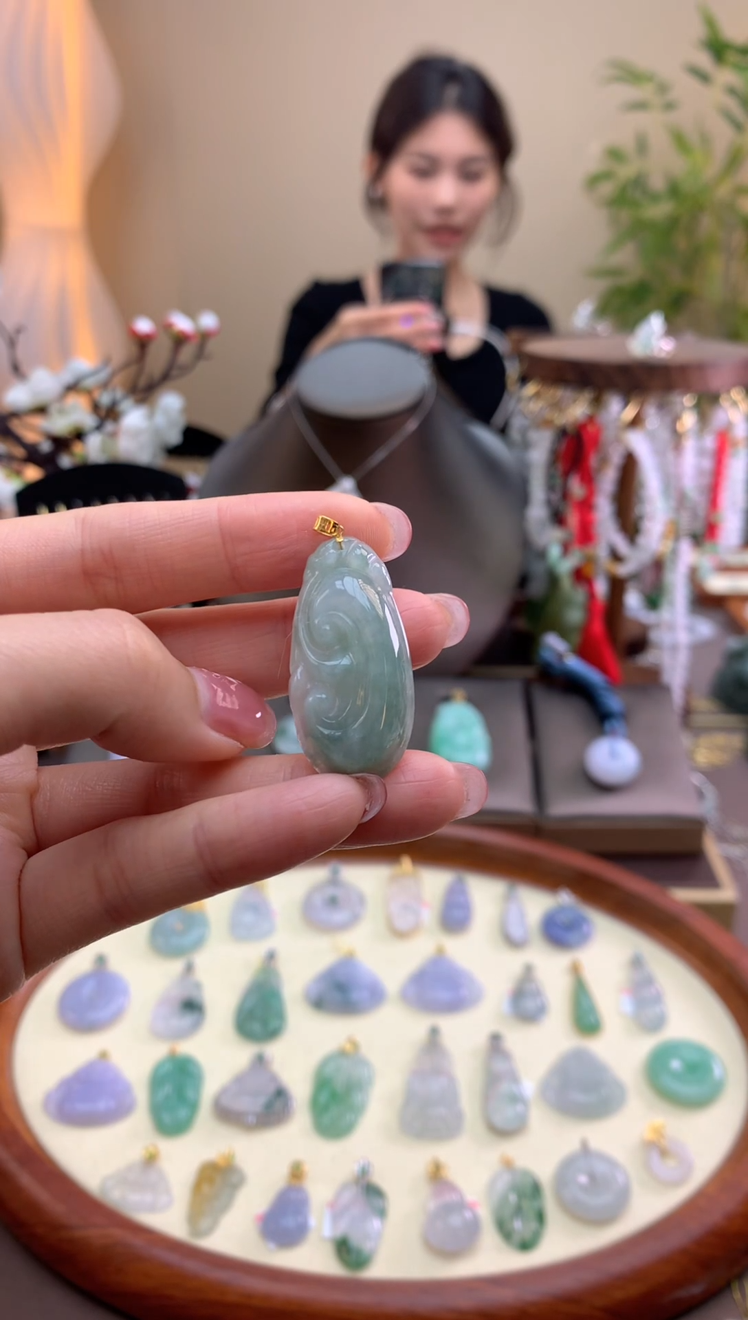 【闪购商品】翡翠颈饰18K金镶嵌如意