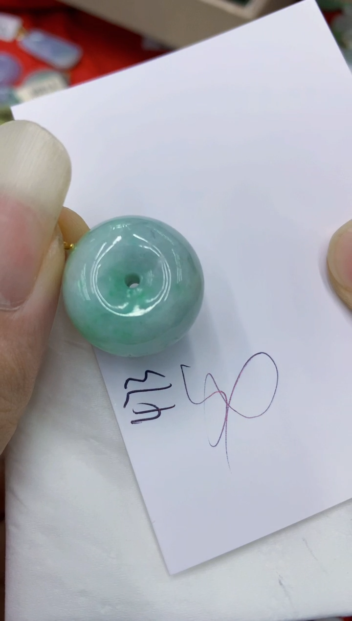 翡翠未镶嵌颈饰111111111111