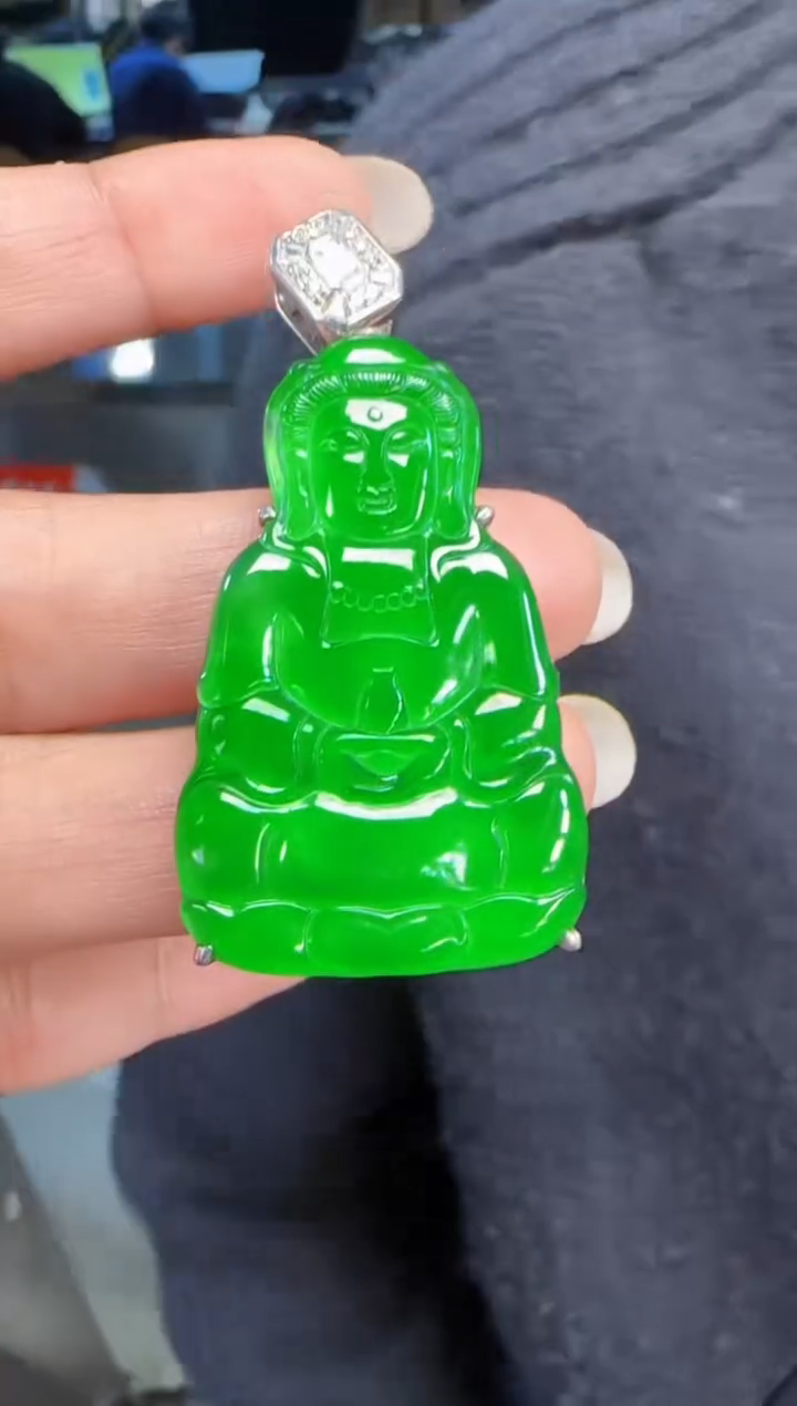 未镶嵌定制翡翠翡翠吊坠95