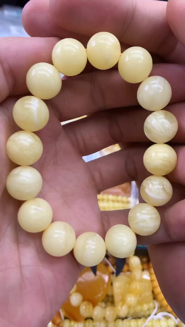 裸石蜜蜡未镶嵌手串