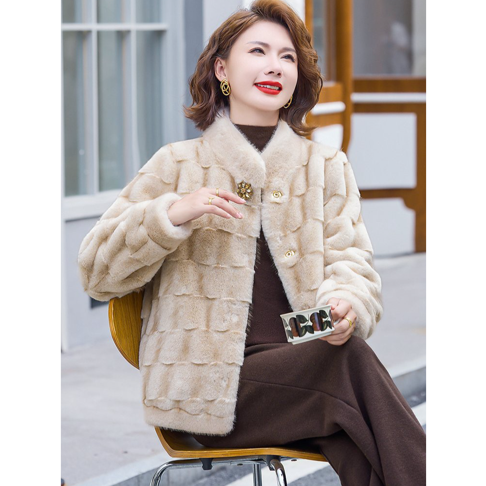 兰贵妃中老年女装厚款冬季加厚常规款宽松型短款妈妈装