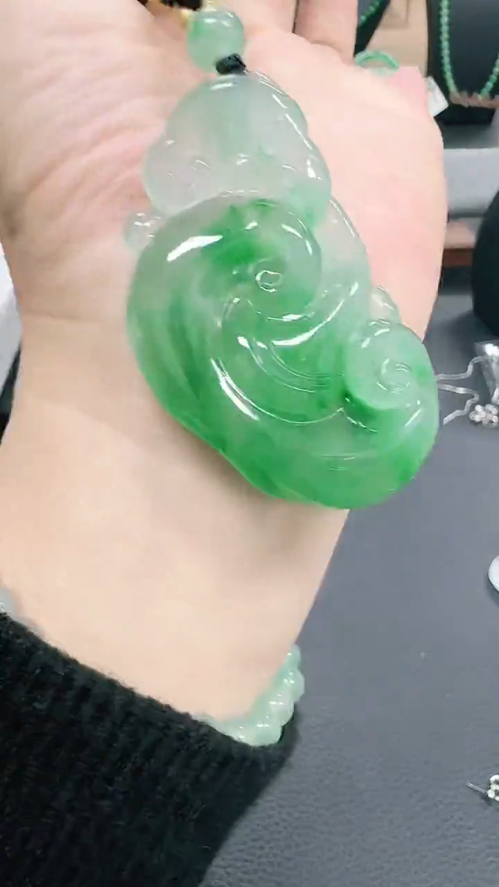 未镶嵌1石英质玉（非洲翠）/0734