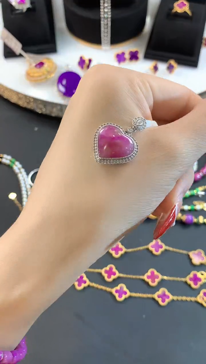 【闪购商品】苏纪石（舒俱来）.18K金镶嵌舒俱来吊坠