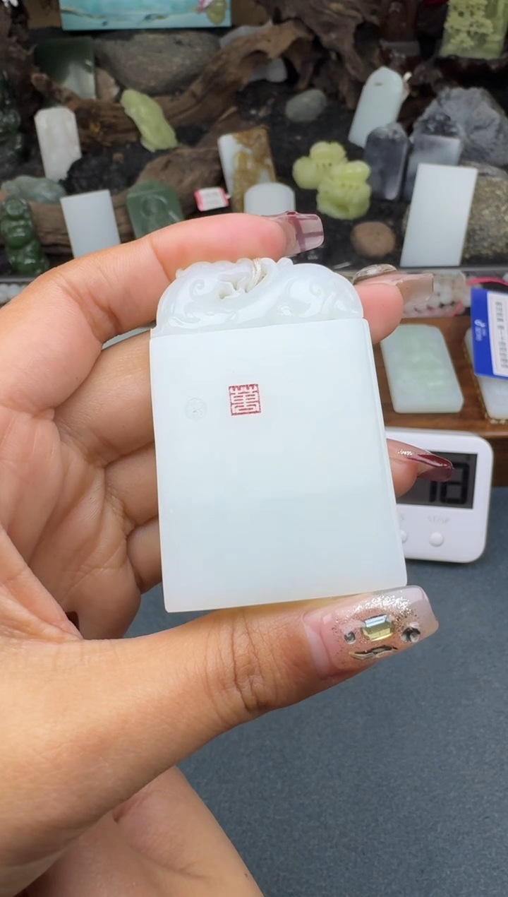 【闪购商品】和田玉颈饰未镶嵌菲菲