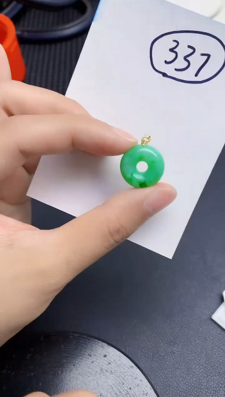 【闪购商品】翡翠颈饰18K金镶嵌000000000
