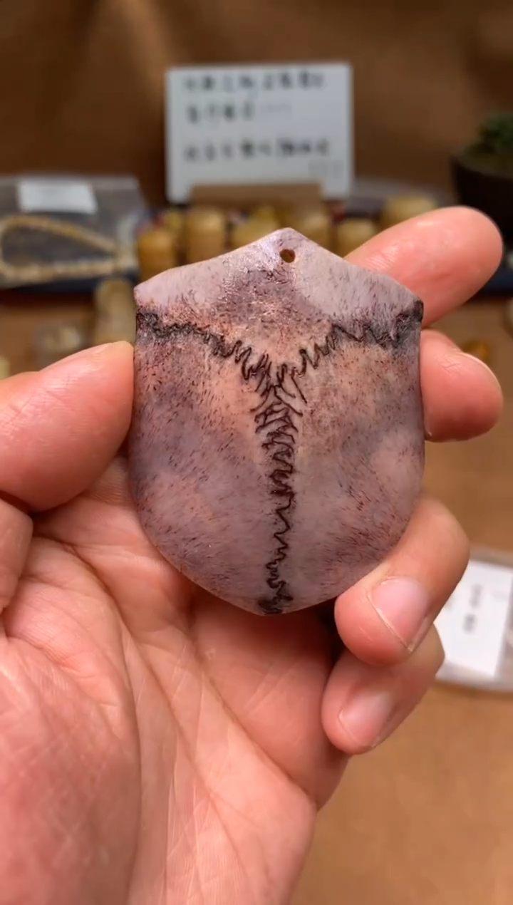 【闪购商品】鹿骨其他母鹿三界A96