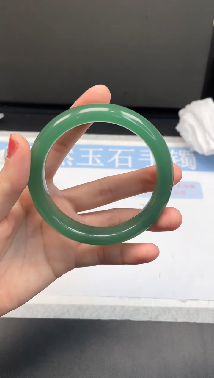 未镶嵌手镯石英质玉27L018-60