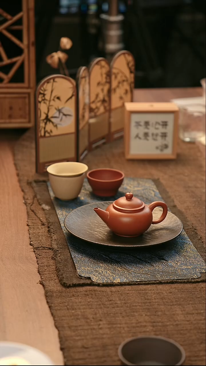 茶壶紫砂宜兴原矿紫砂壶   朱泥水平  