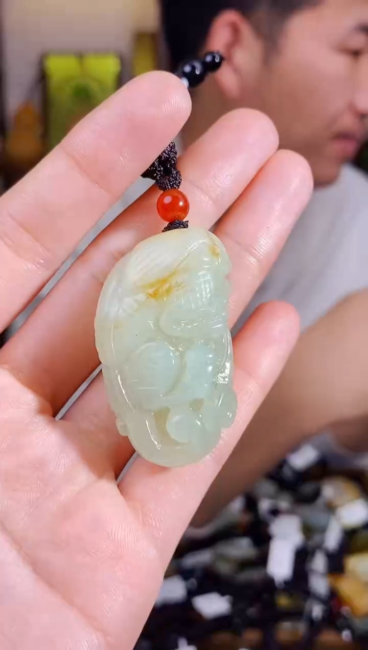 【闪购商品】和田玉颈饰未镶嵌1