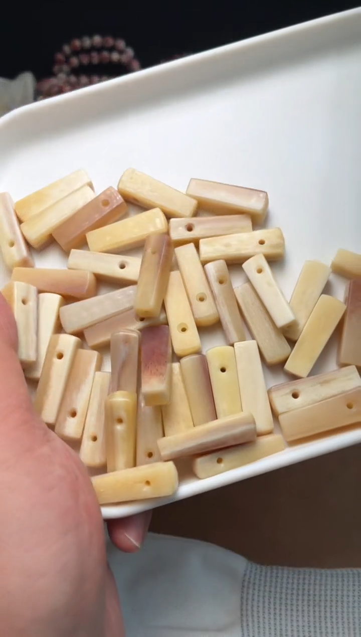 驼骨其他P936-驼骨一字三通-有棕裂