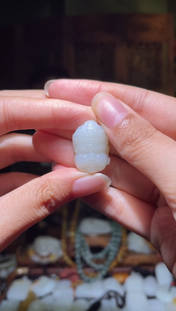 颈饰未镶嵌和田玉财神