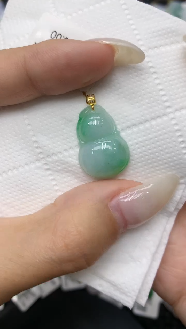 颈饰18K金镶嵌翡翠11111111