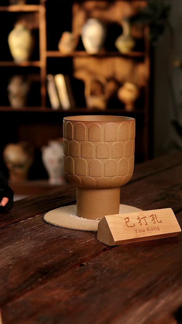 摆件2-10高23口15误差2已打孔瑕疵