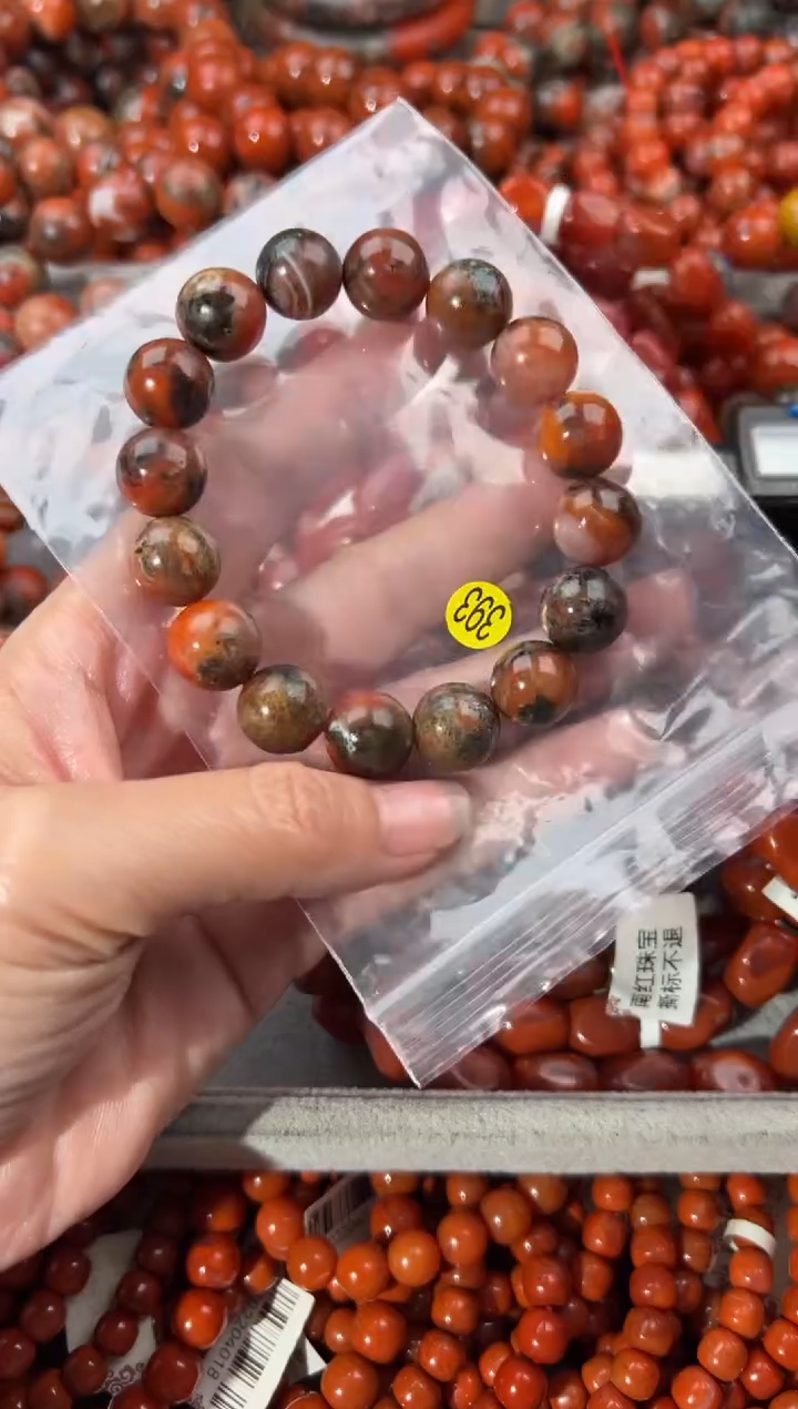 南红玛瑙手串未镶嵌13+