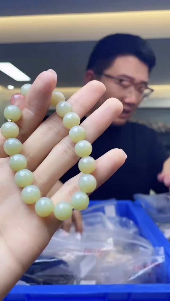 【闪购商品】和田玉`未镶嵌多样性发一件