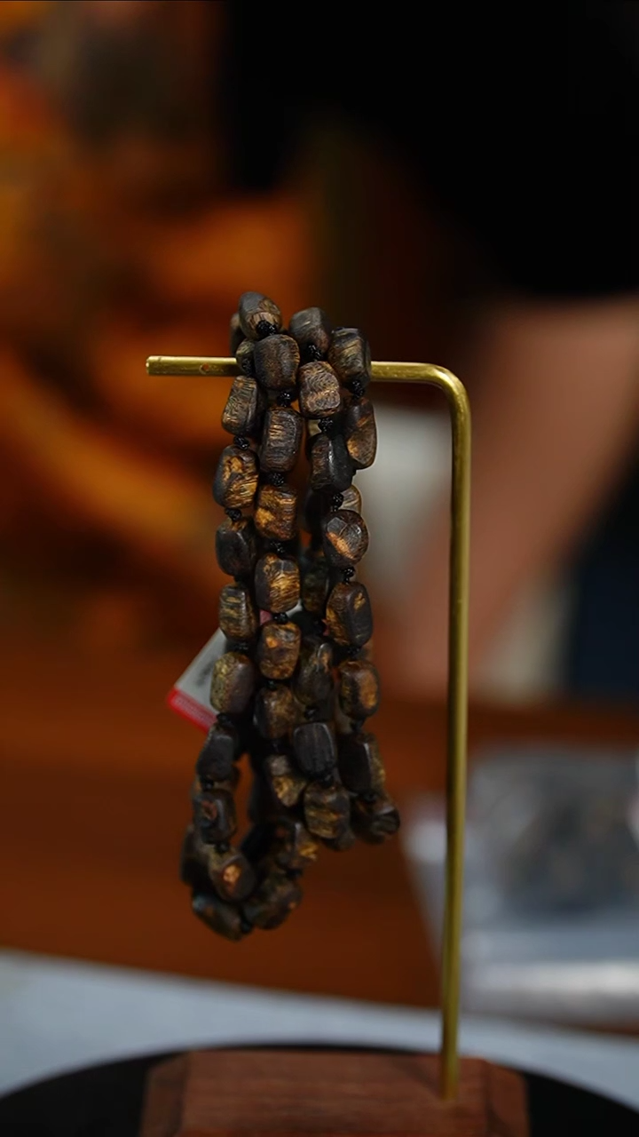 【闪购商品】沉香手串棋楠随型沉水多圈32012427