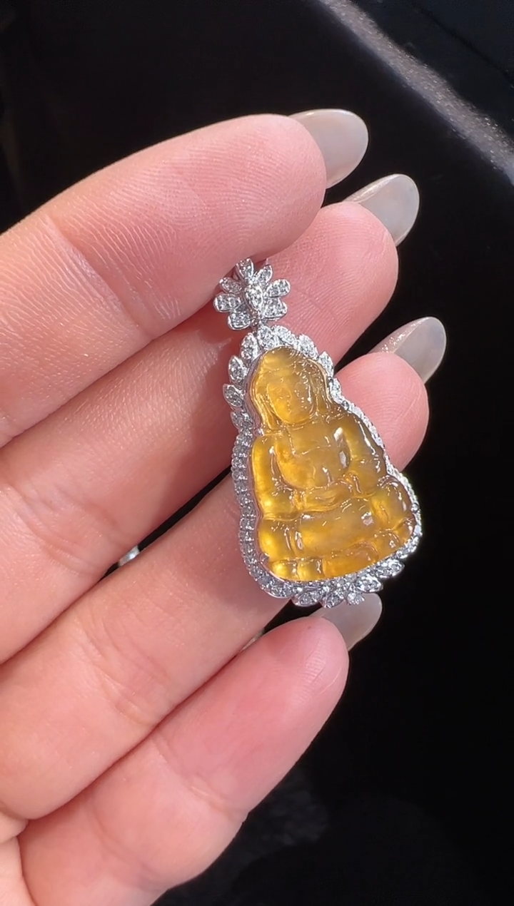 【闪购商品】翡翠吊坠(不含链)18K金镶嵌吊坠