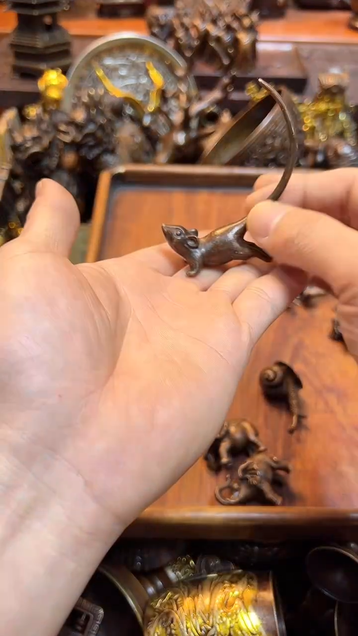 1案台摆件 物品摆件