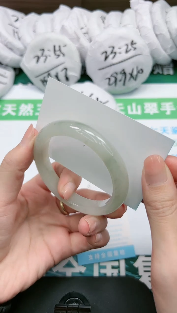 【闪购商品】石英质玉手镯未镶嵌K284-55