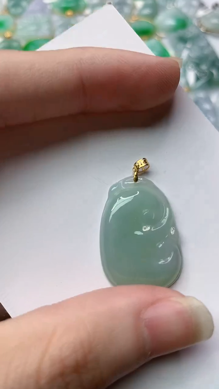 【闪购商品】翡翠颈饰18K金镶嵌70.......