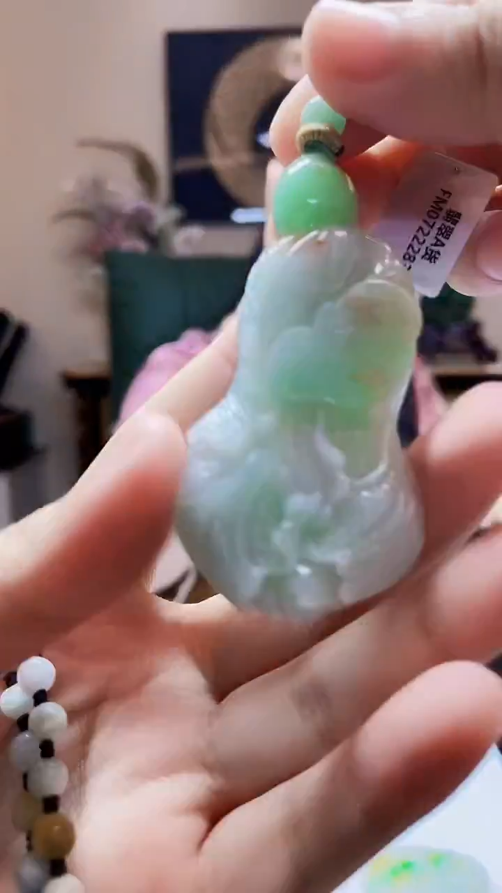 未镶嵌定制翡翠吊坠138