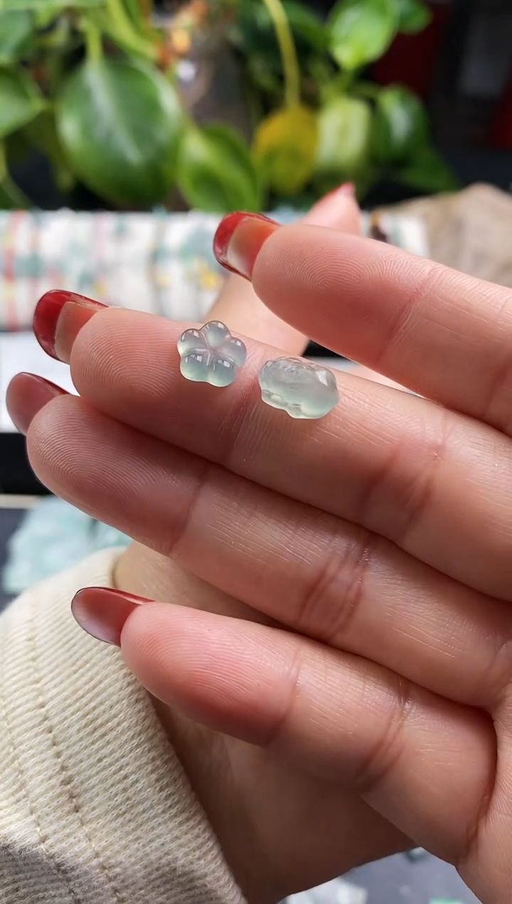 【闪购商品】翡翠裸石貔貅小花