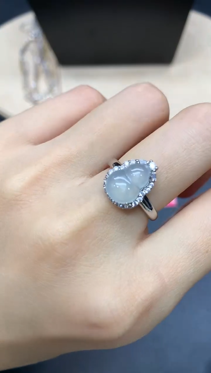 【闪购商品】翡翠戒指银S925镶嵌葫芦【多样性发其一】