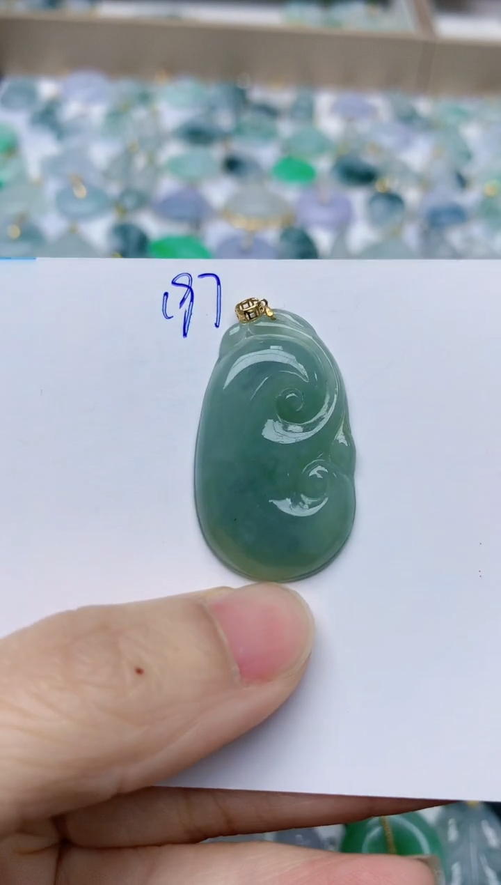 【闪购商品】翡翠颈饰18K金镶嵌天然翡翠A货    197