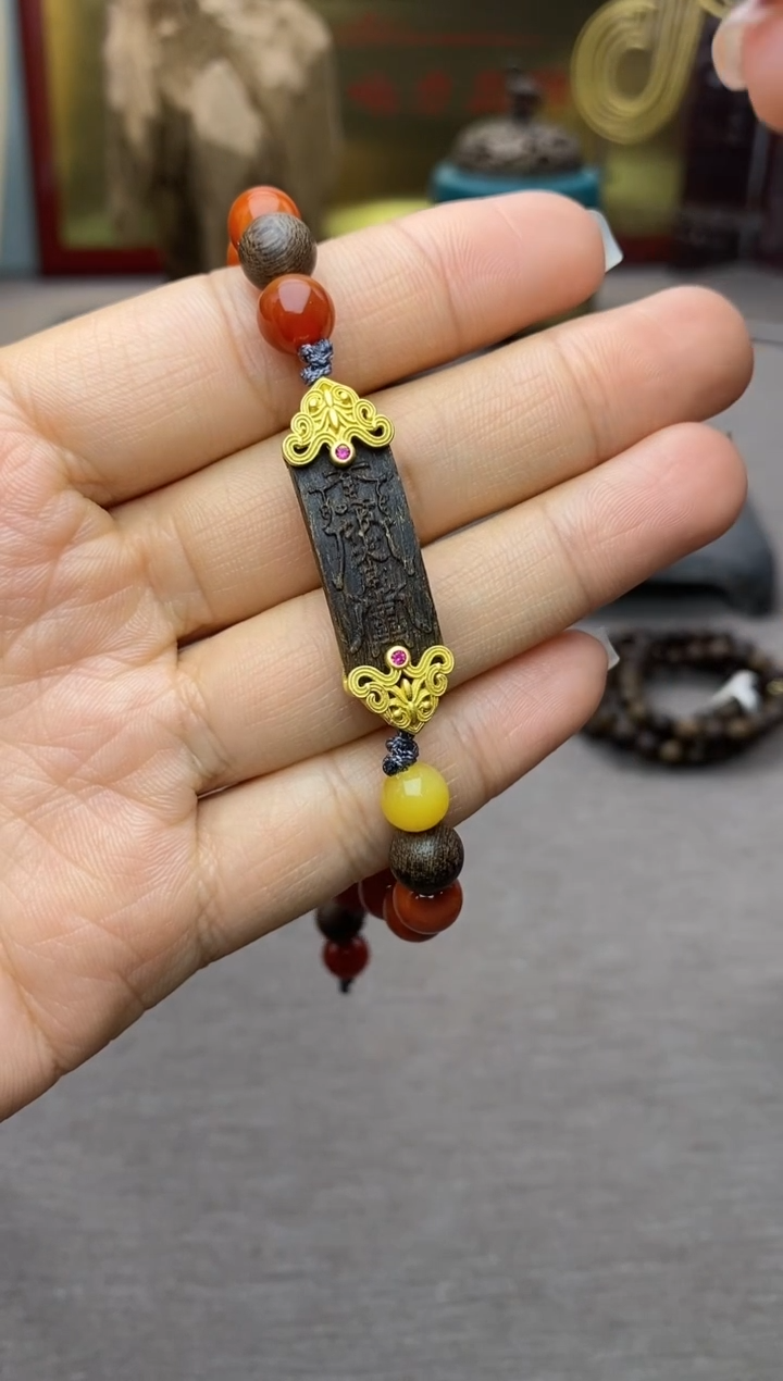 【闪购商品】沉香手串L击白棋岁岁牌＋配饰手链设计