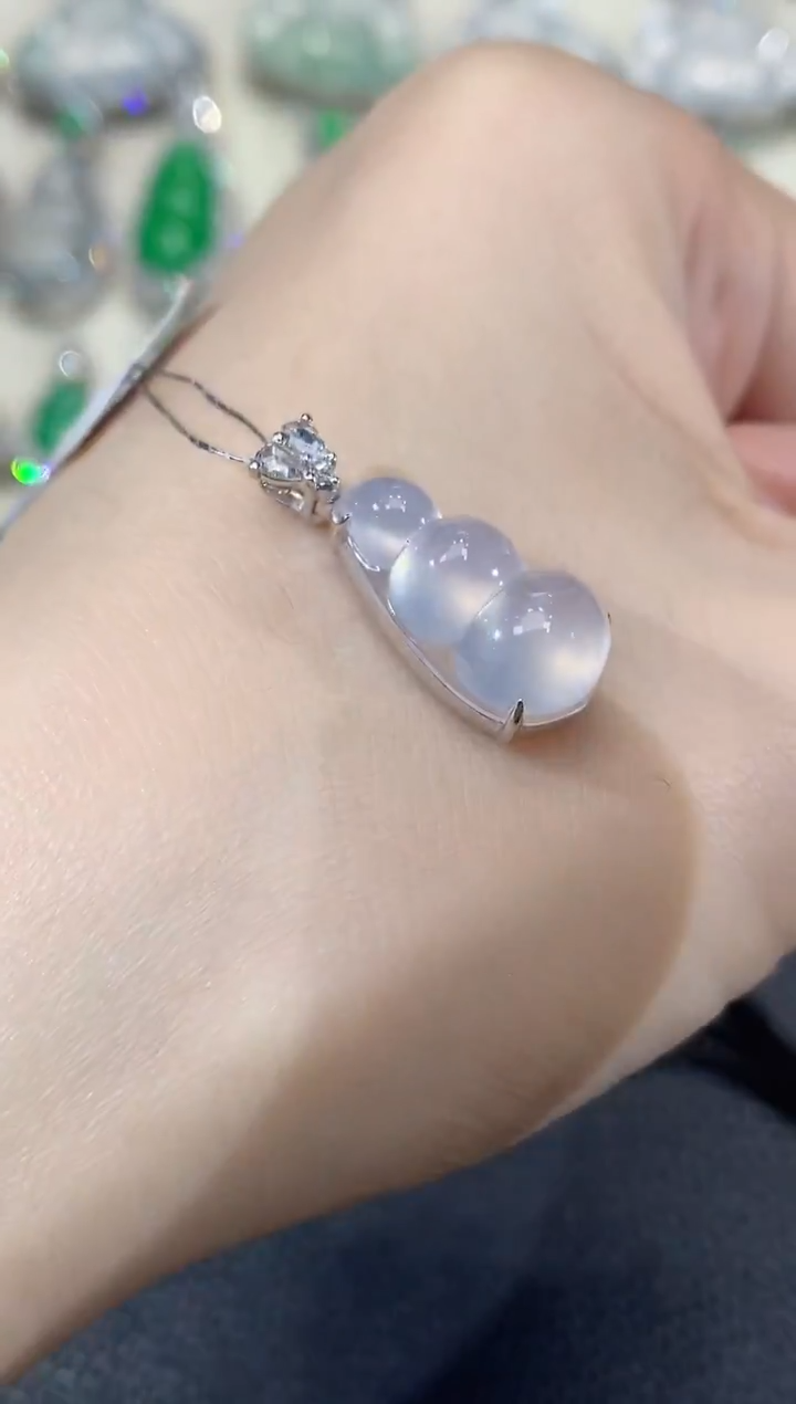 吊坠(不含链)18K金镶嵌翡翠C27翡翠多样性发一件