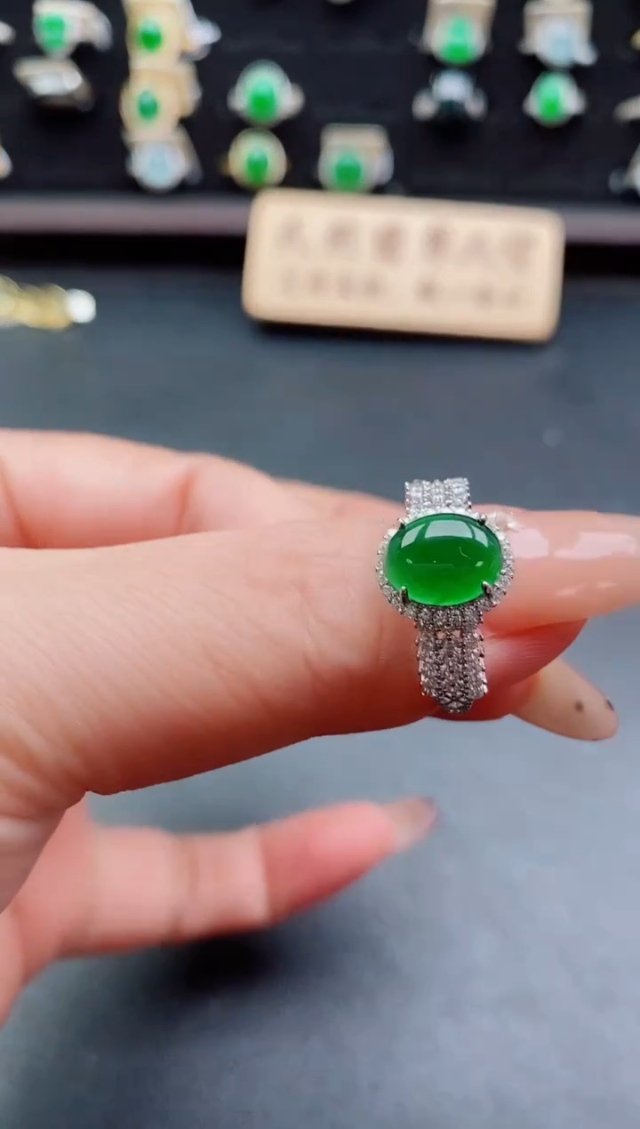 银S925镶嵌戒指翡翠1