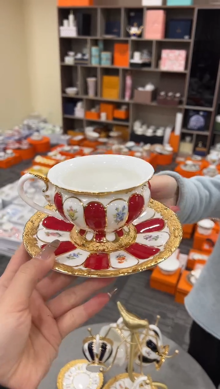 【闪购商品】杯H299--------------