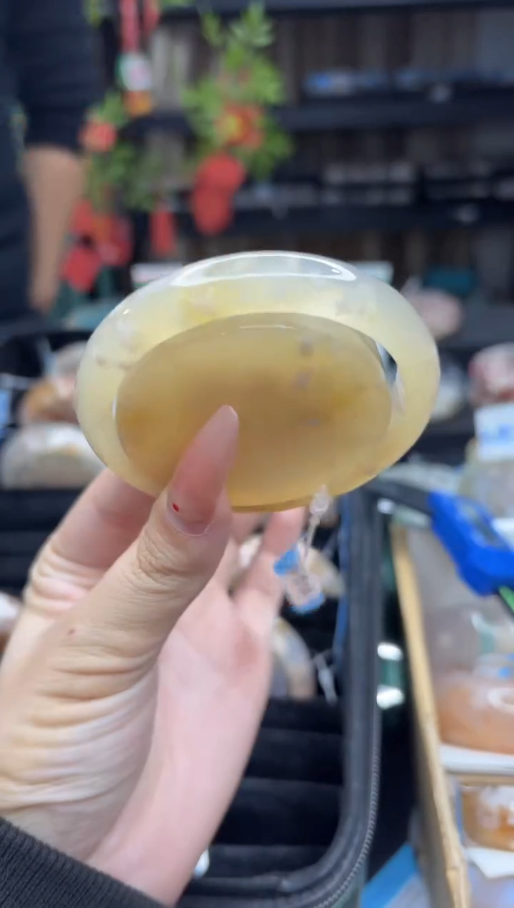 【闪购商品】石英质玉手镯未镶嵌778（57圈赠送镯心）