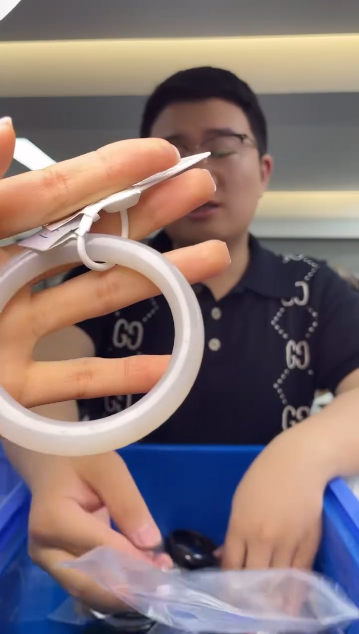 【闪购商品】和田玉`未镶嵌多样性发一件*55*148