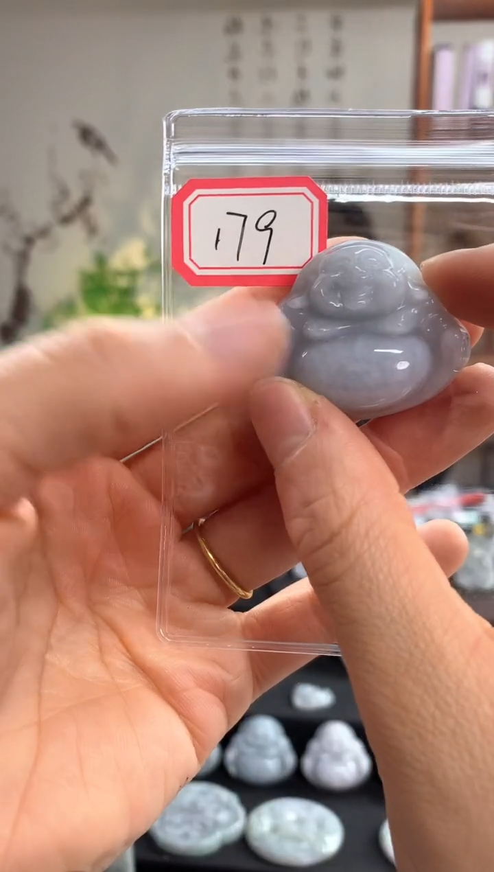 【闪购商品】翡翠颈饰未镶嵌佛公179