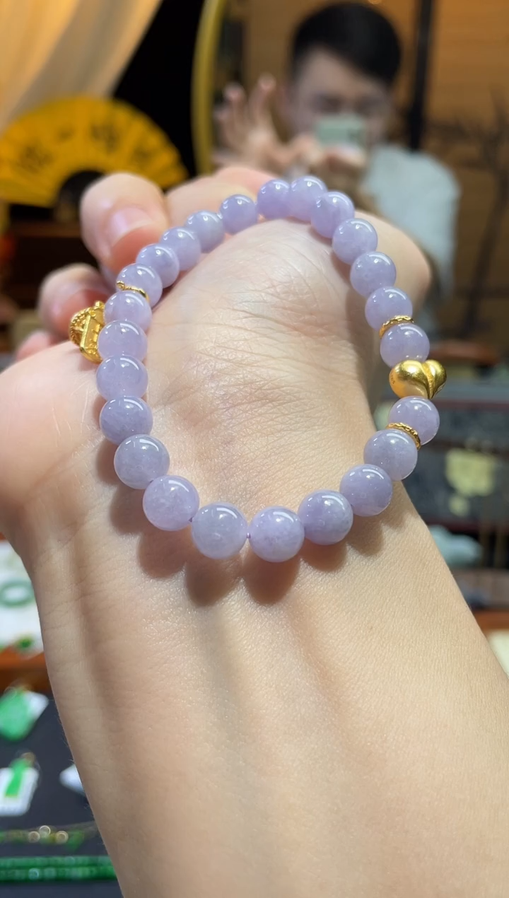 颈饰未镶嵌翡翠手串