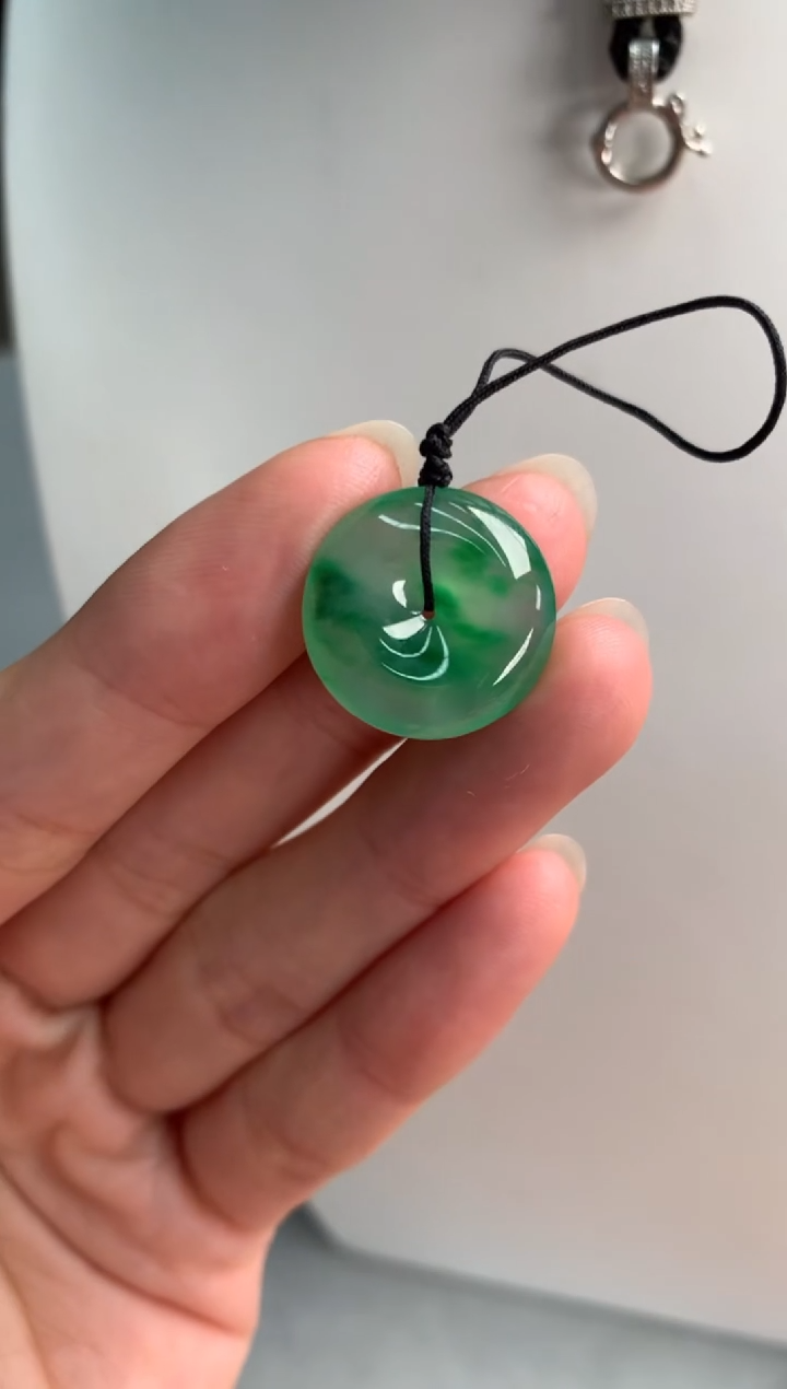 【闪购商品】翡翠颈饰未镶嵌17.8-4.0